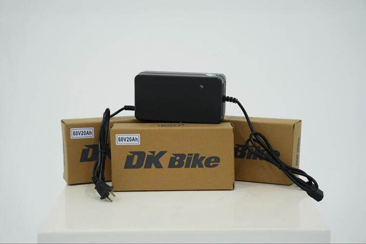 Cục sạc xe đạp điện dk bike