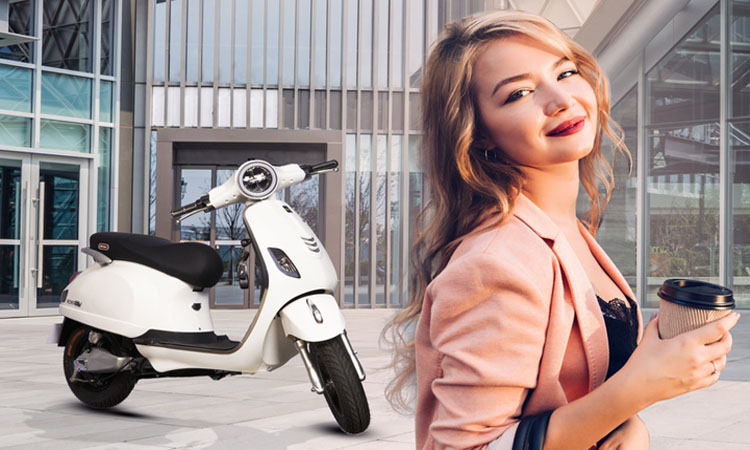 Nên Mua Xe máy điện hay Xe máy 50CC