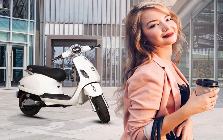 Xe Máy Điện Vespa DK Bike Giá Bao Nhiêu?