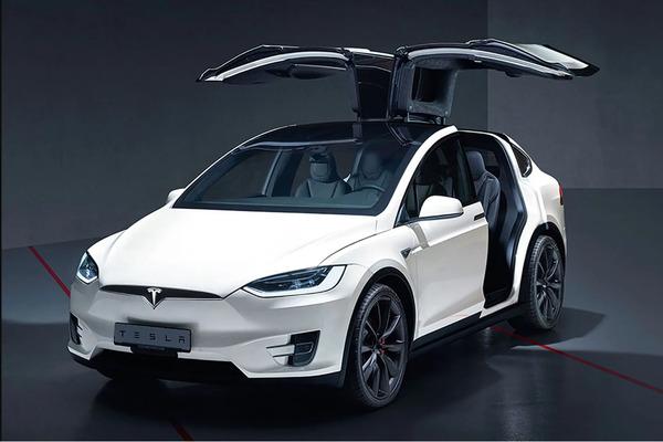 Ô tô điện loại Tesla Model X